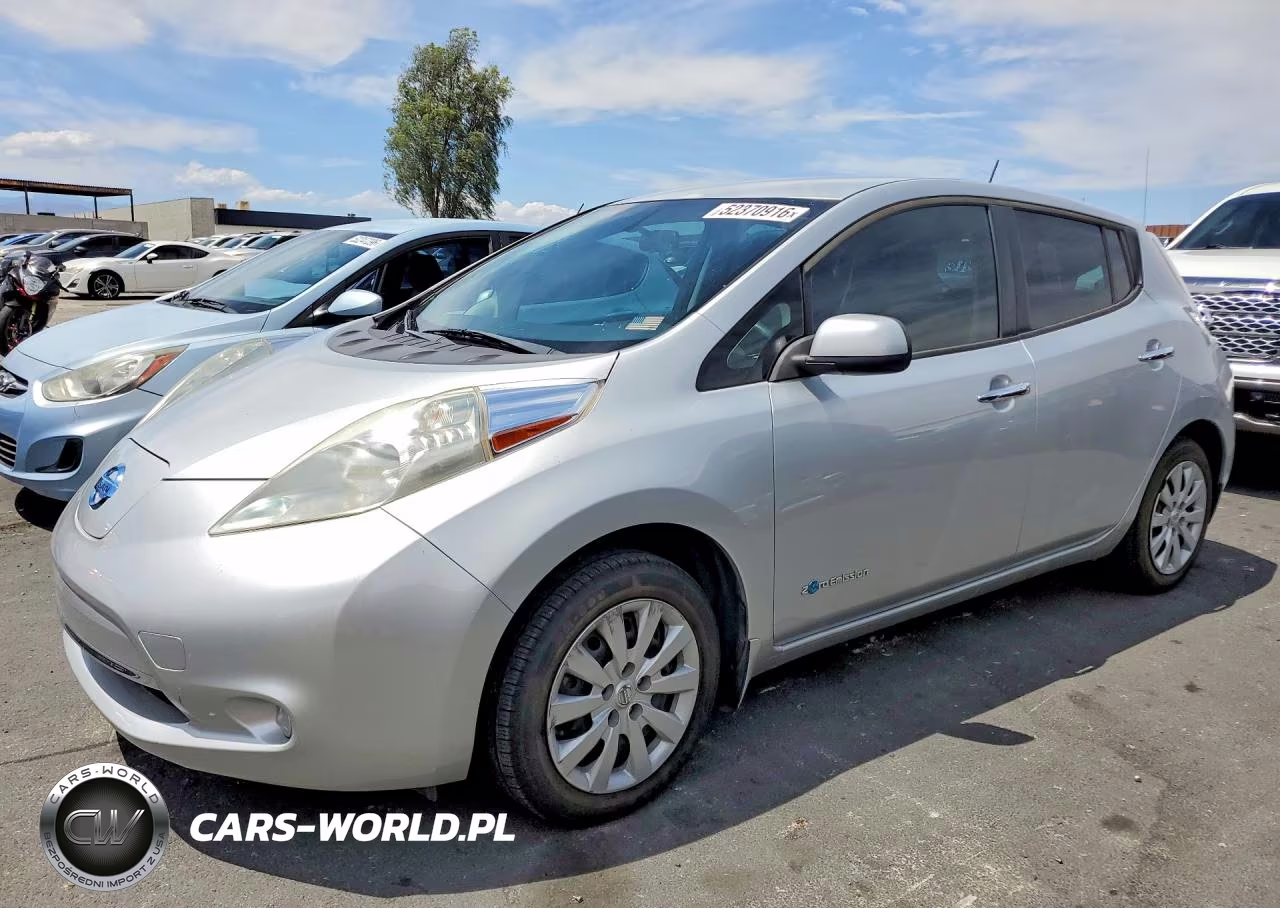 2015 Nissan Leaf S