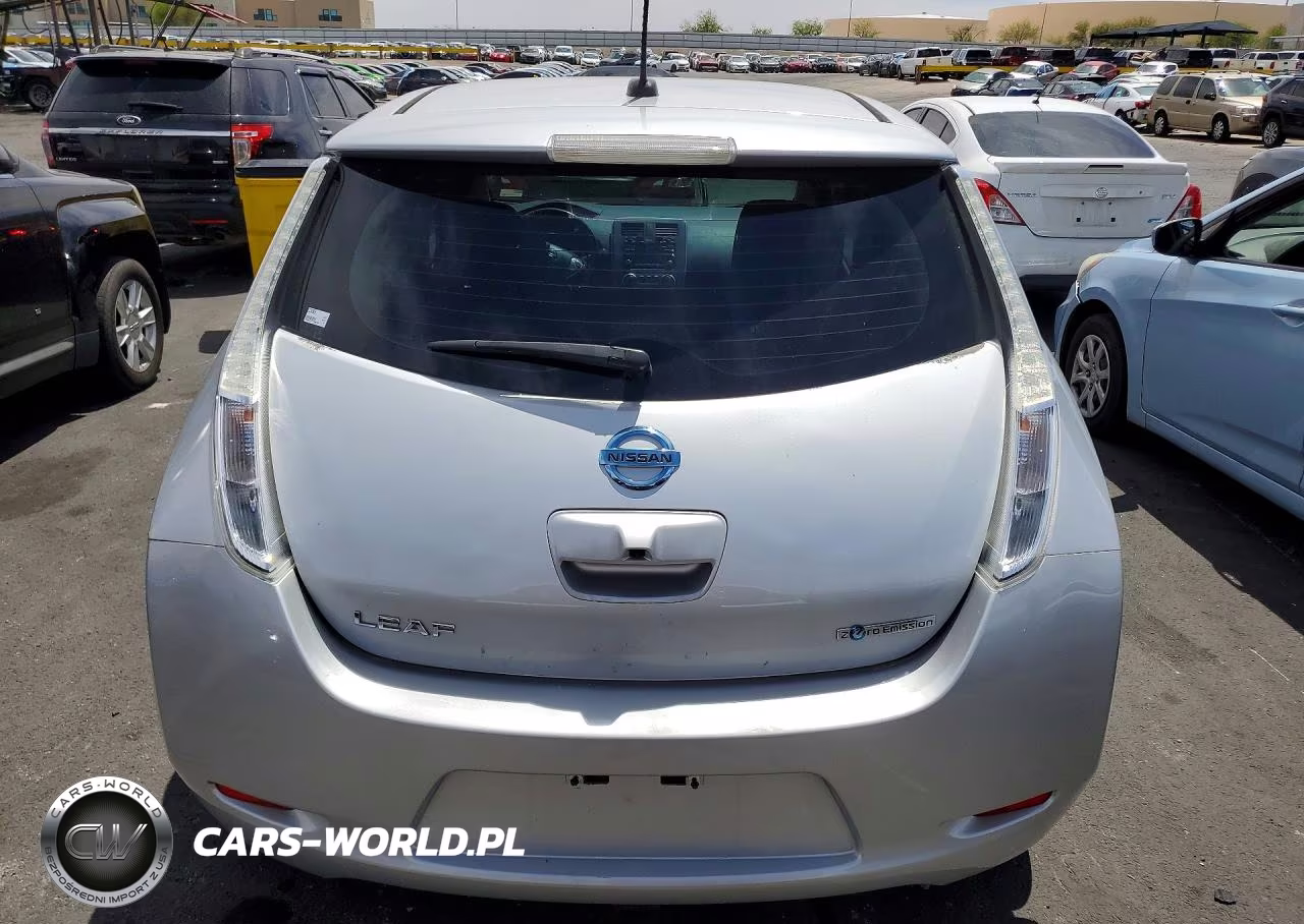 2015 Nissan Leaf S VIN:1N4AZ0CP1FC326700 - 6