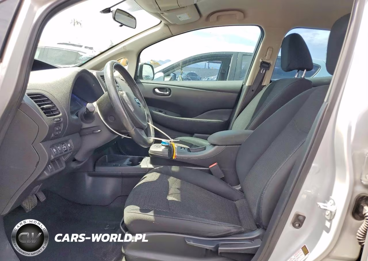 2015 Nissan Leaf S VIN:1N4AZ0CP1FC326700 - 7