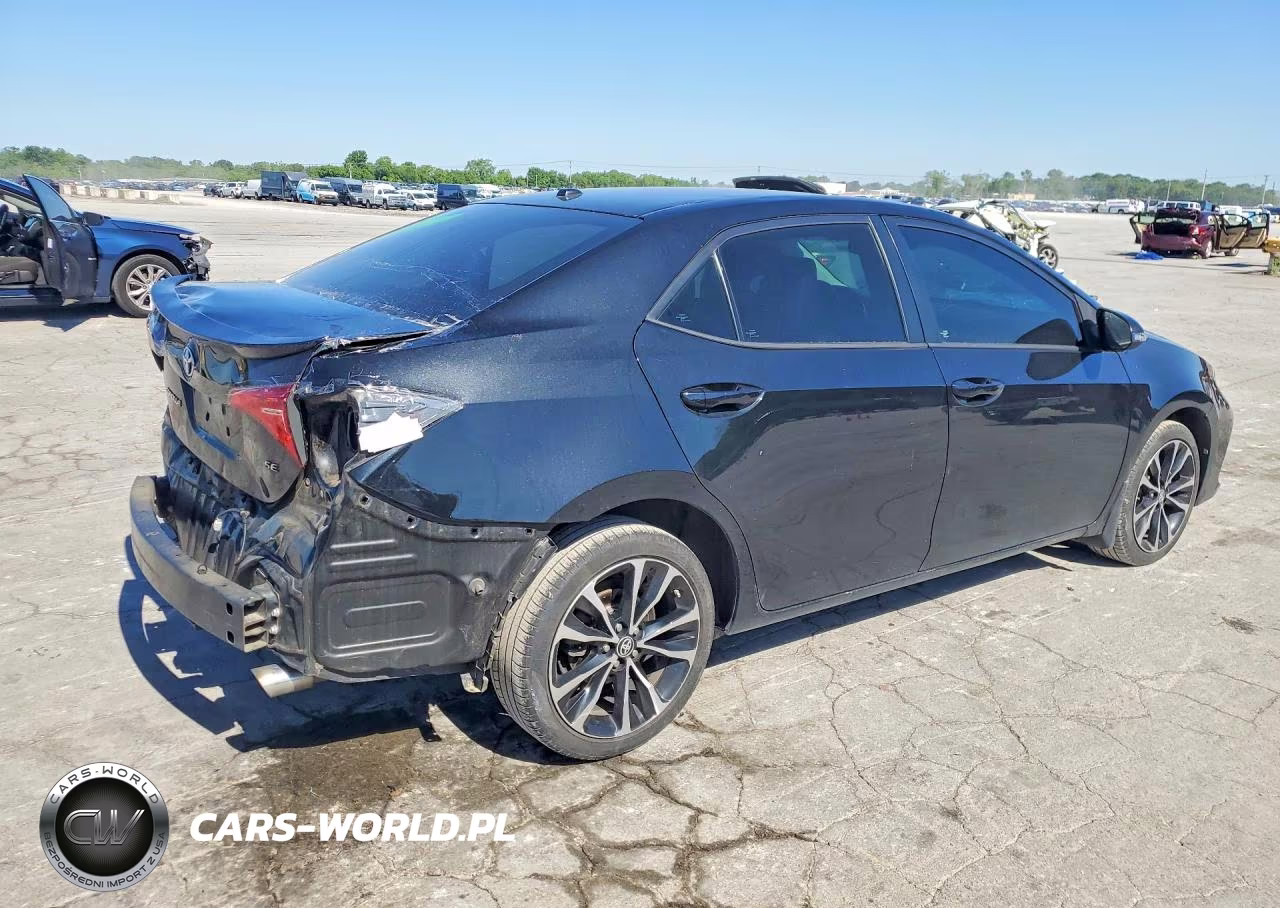 2017 Toyota Corolla Se VIN:2T1BURHE9HC893739 - 3