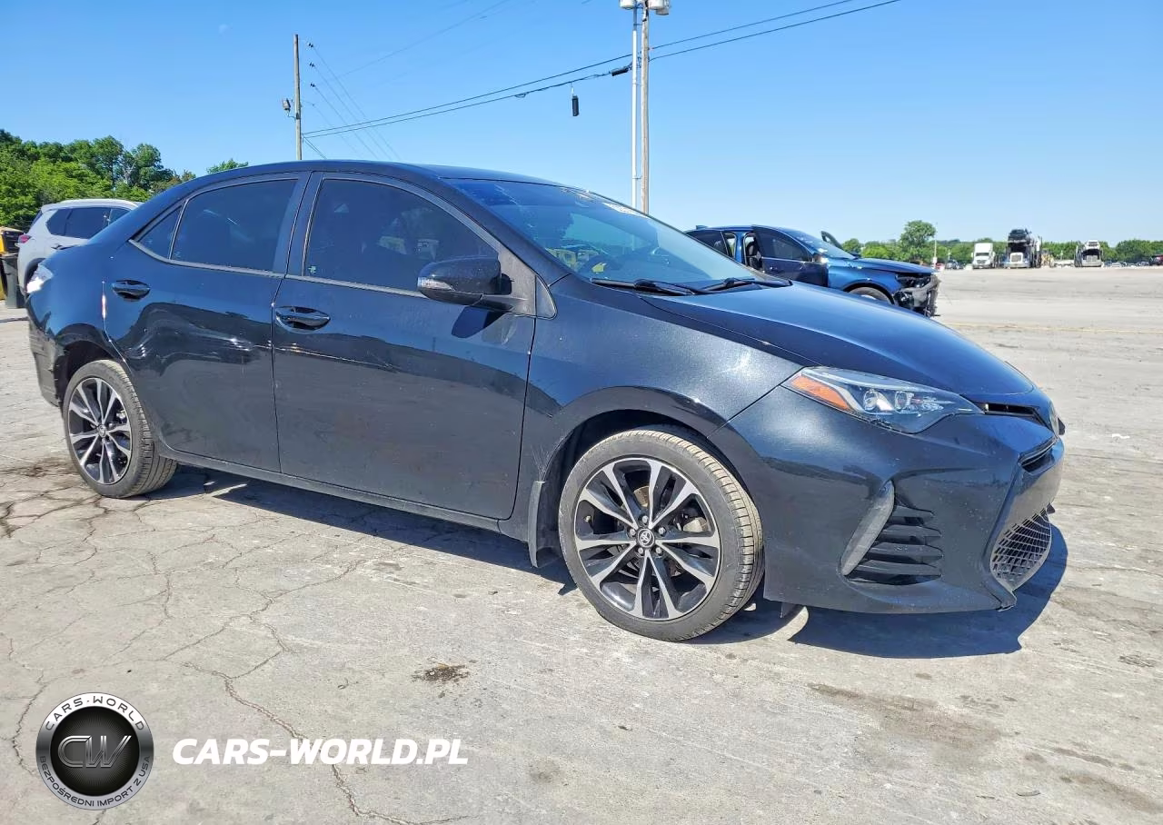 2017 Toyota Corolla Se VIN:2T1BURHE9HC893739 - 4