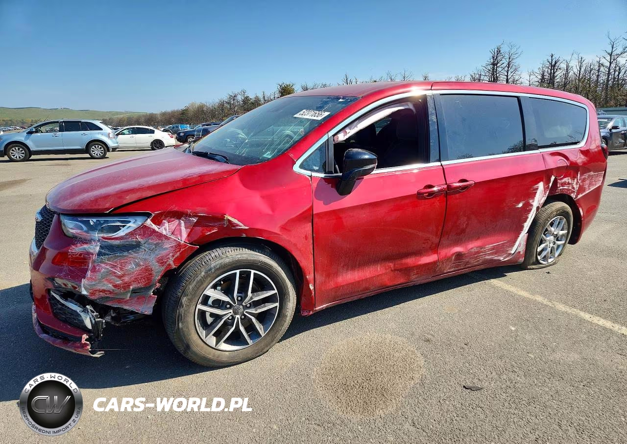 2025 Chrysler Pacifica Select