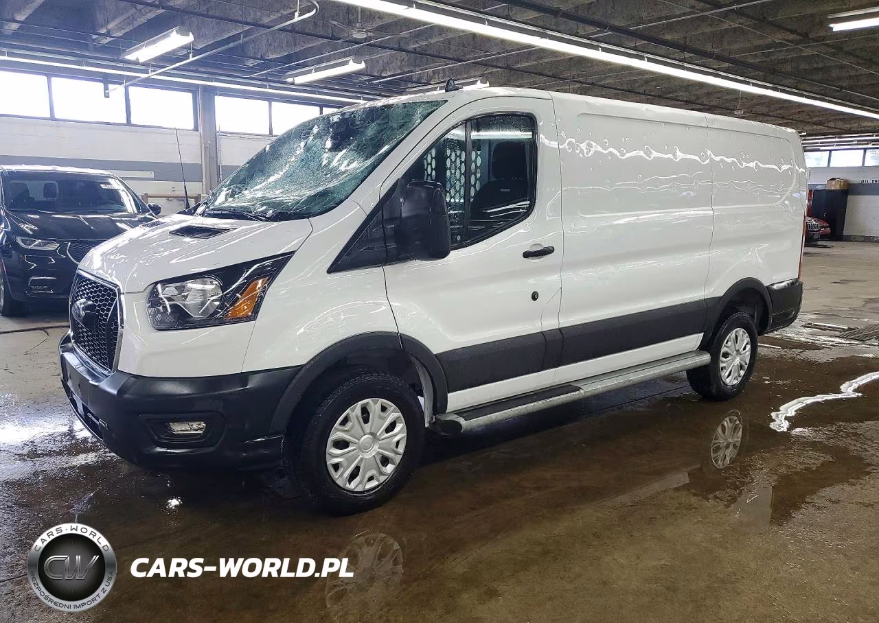 2025 Ford Transit 250 Delivery Van