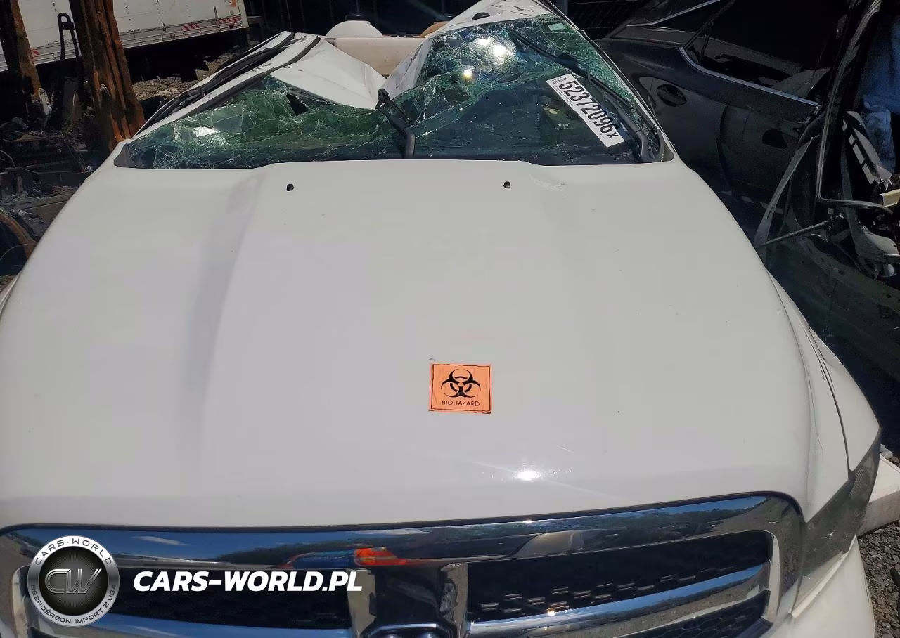 2021 Ram 1500 Classic Tradesman VIN:3C6JR6DG8MG663717 - 11