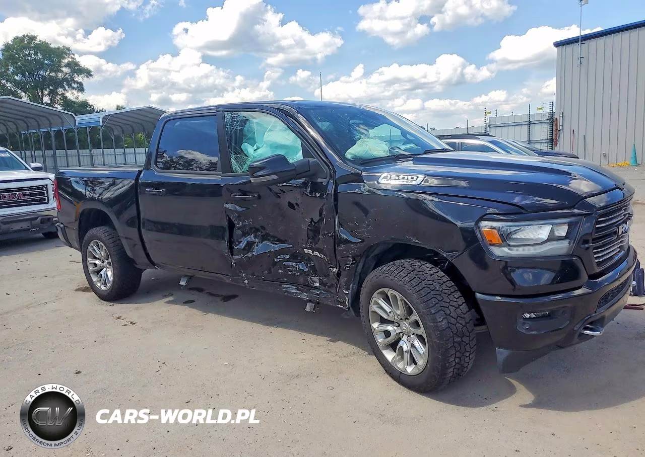 2024 Ram 1500 Laramie VIN:1C6SRFJT6RN116188 - 4