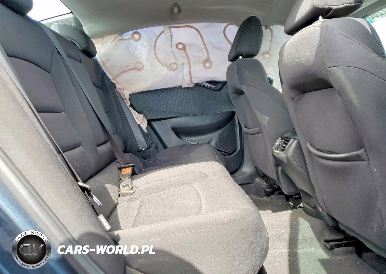 2020 Chevrolet Malibu Lt VIN:1G1ZD5ST2LF060856 - 10