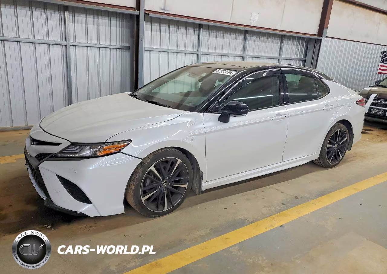 2018 Toyota Camry Xse V6 – zdjęcie 1 z 12