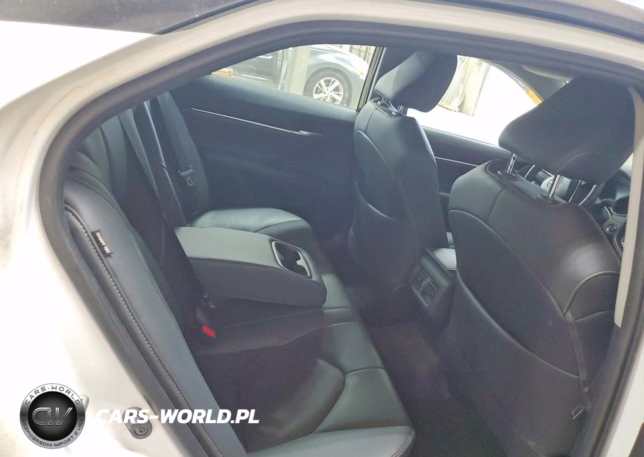 2018 Toyota Camry Xse V6 VIN:4T1BZ1HK2JU021268 - 10