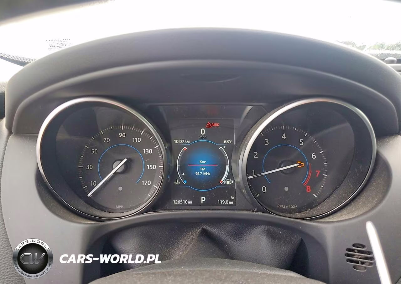2017 Jaguar Xe Premium VIN:SAJAD4BG7HA964516 - 9