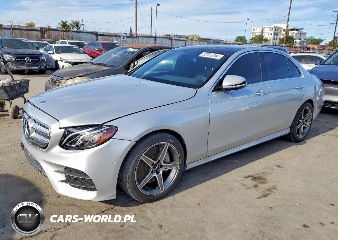 2019 Mercedes-Benz E 300