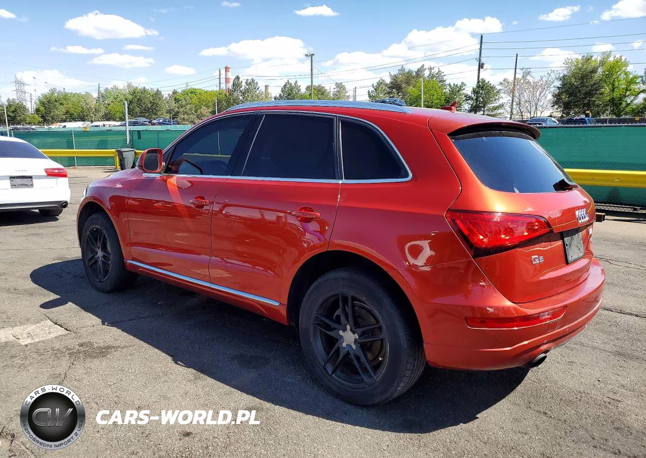 2014 Audi Q5 Premium Plus VIN:WA1LFAFP7EA083833 - 2