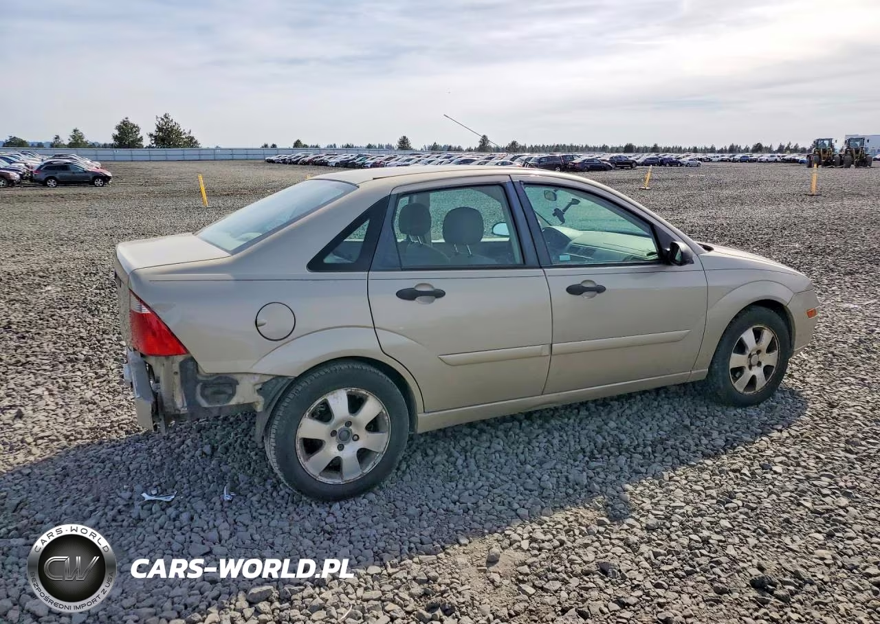 2007 Ford Focus VIN:1FAFP34N57W251686 - 3
