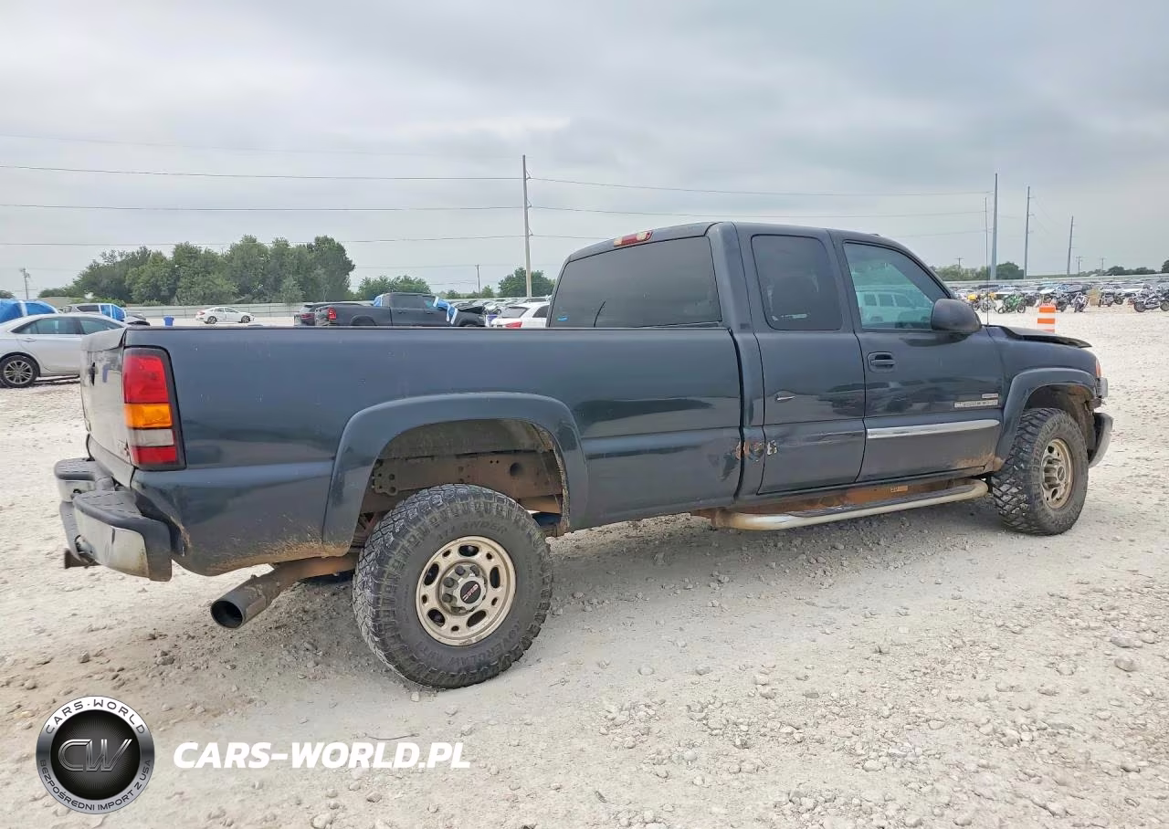 2004 GMC Sierra C2500 Heavy Duty VIN:1GTHC29214E248549 - 3