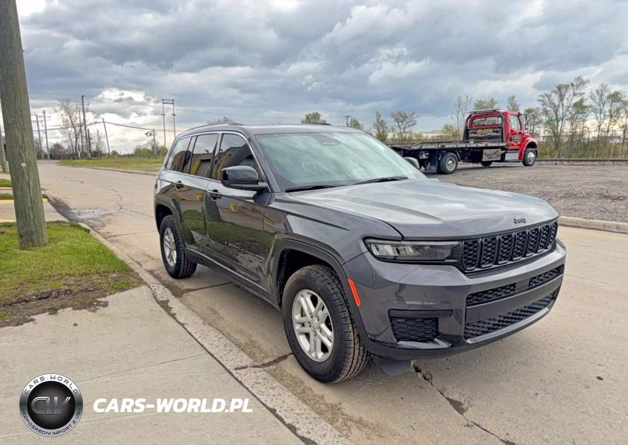 2023 Jeep Grand Cherokee Laredo