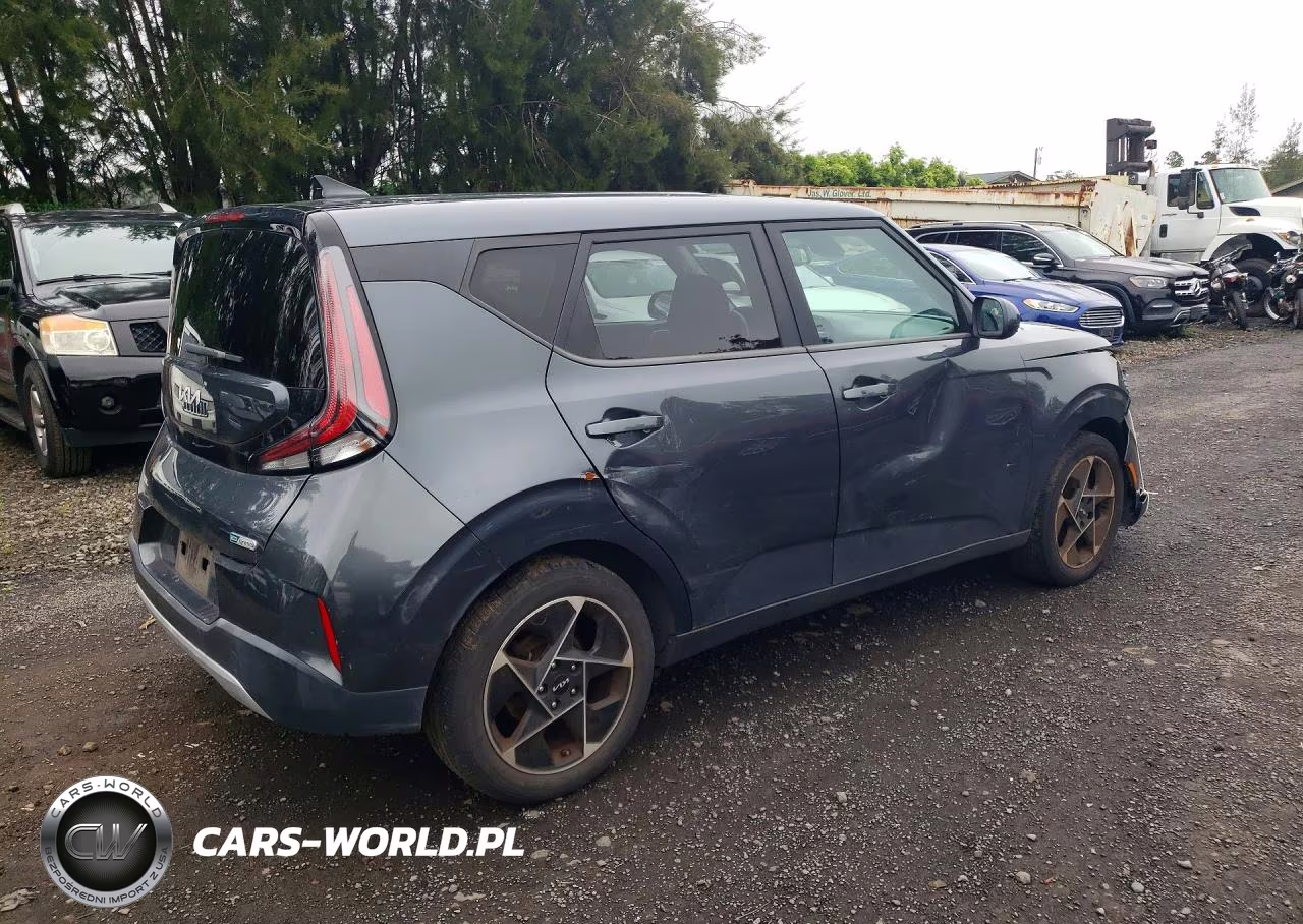 2023 Kia Soul Ex VIN:KNDJ33AU6P7890438 - 3