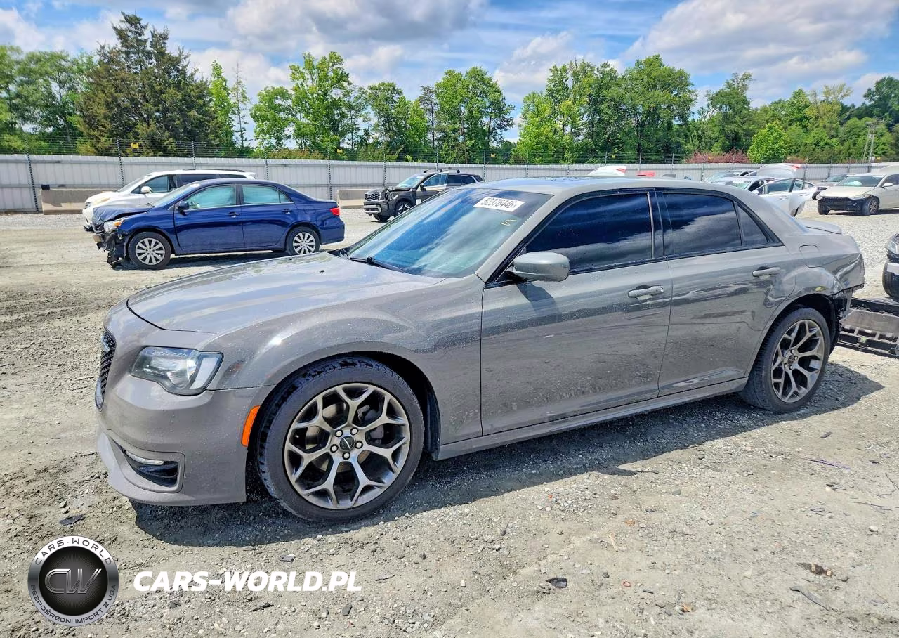 2018 Chrysler 300 S