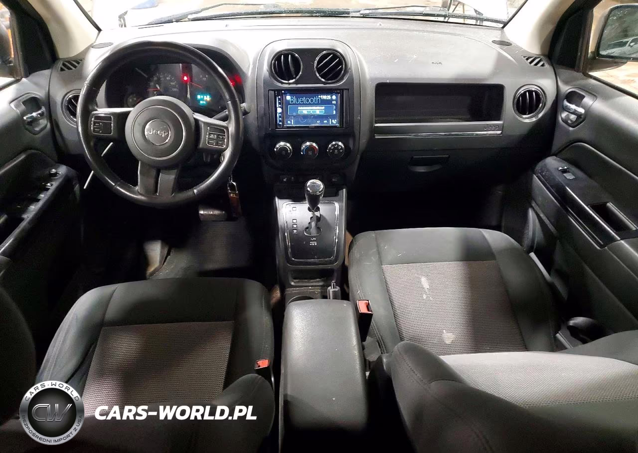 2013 Jeep Compass Latitude VIN:1C4NJDEB5DD236176 - 8