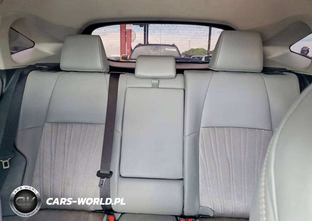 2021 Toyota Venza Xle VIN:JTEAAAAHXMJ003771 - 10