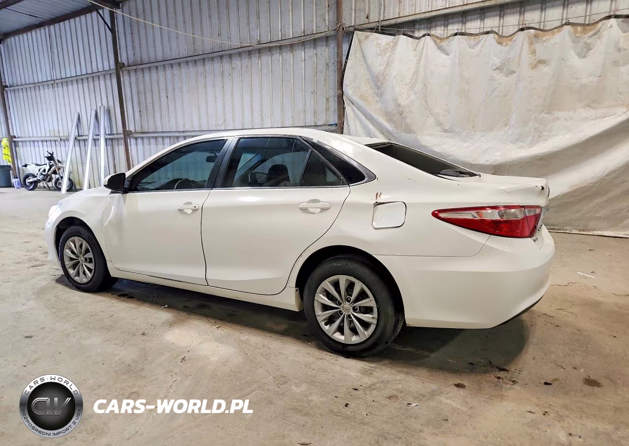 2017 Toyota Camry Le VIN:4T1BF1FK0HU393102 - 2