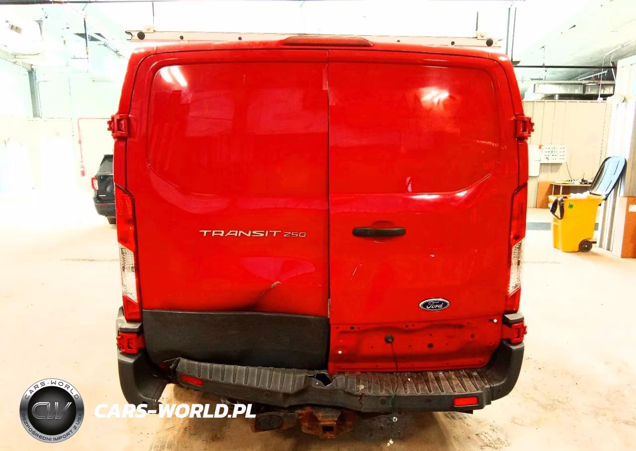 2015 Ford Transit T-250 VIN:1FTYR1YM4FKA83354 - 6