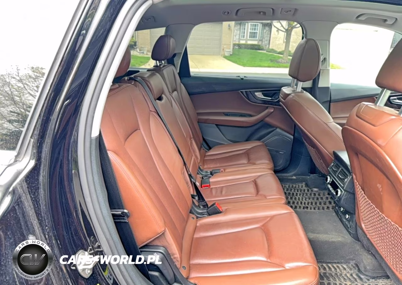 2018 Audi Q7 Prestige VIN:WA1VAAF75JD021802 - 6