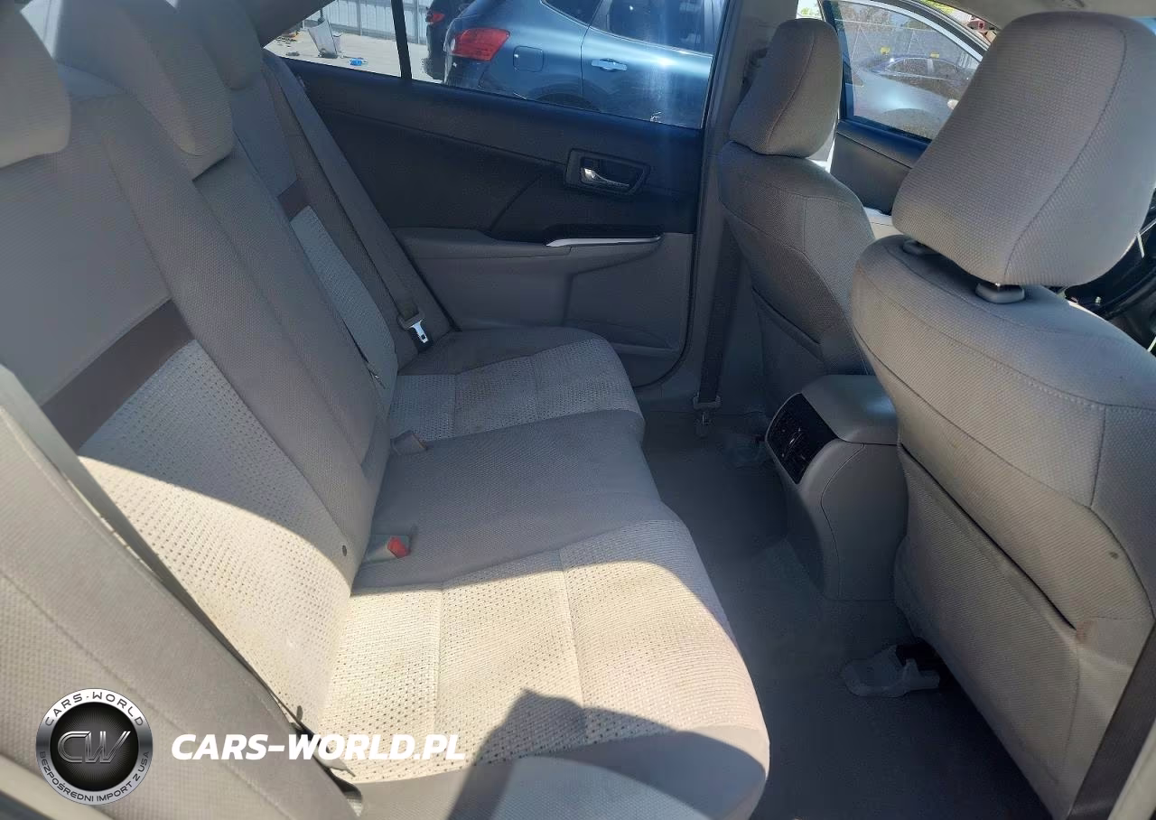 2014 Toyota Camry Xle VIN:4T4BF1FK9ER345101 - 10