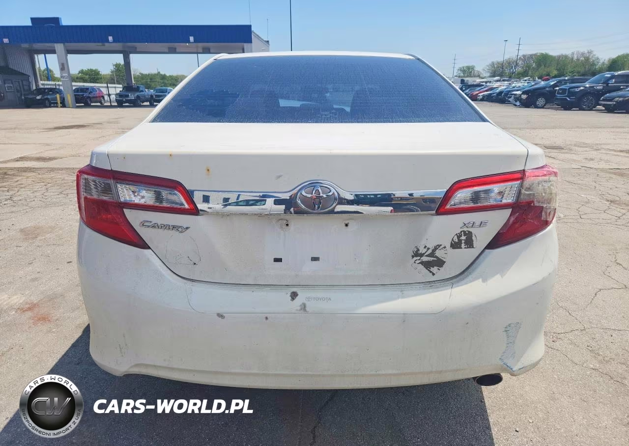 2014 Toyota Camry Xle VIN:4T4BF1FK9ER345101 - 6
