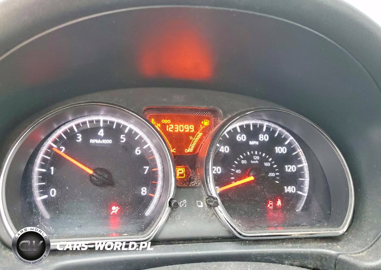 2019 Nissan Versa Note S VIN:3N1CE2CP4KL360447 - 9