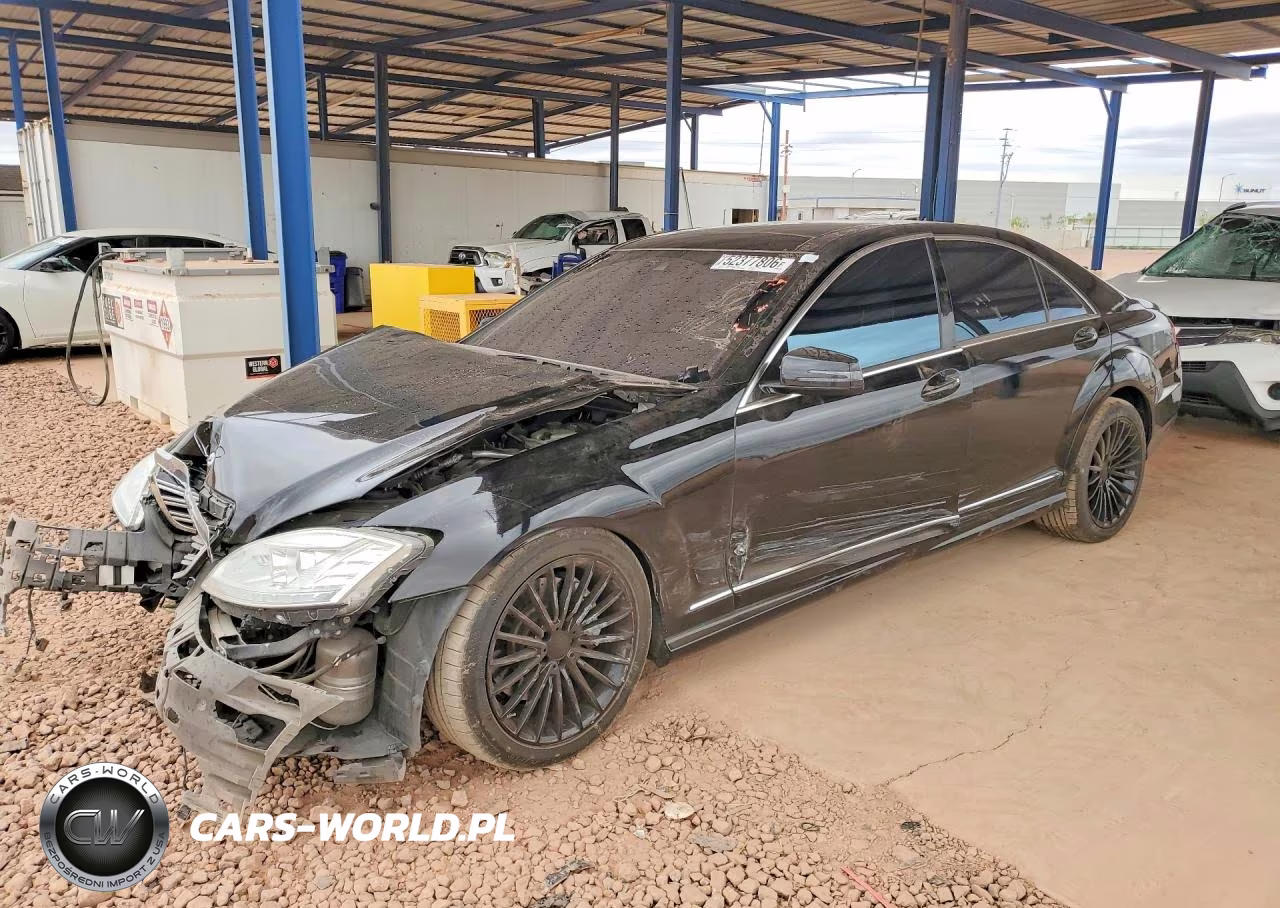 2011 Mercedes-Benz S 550