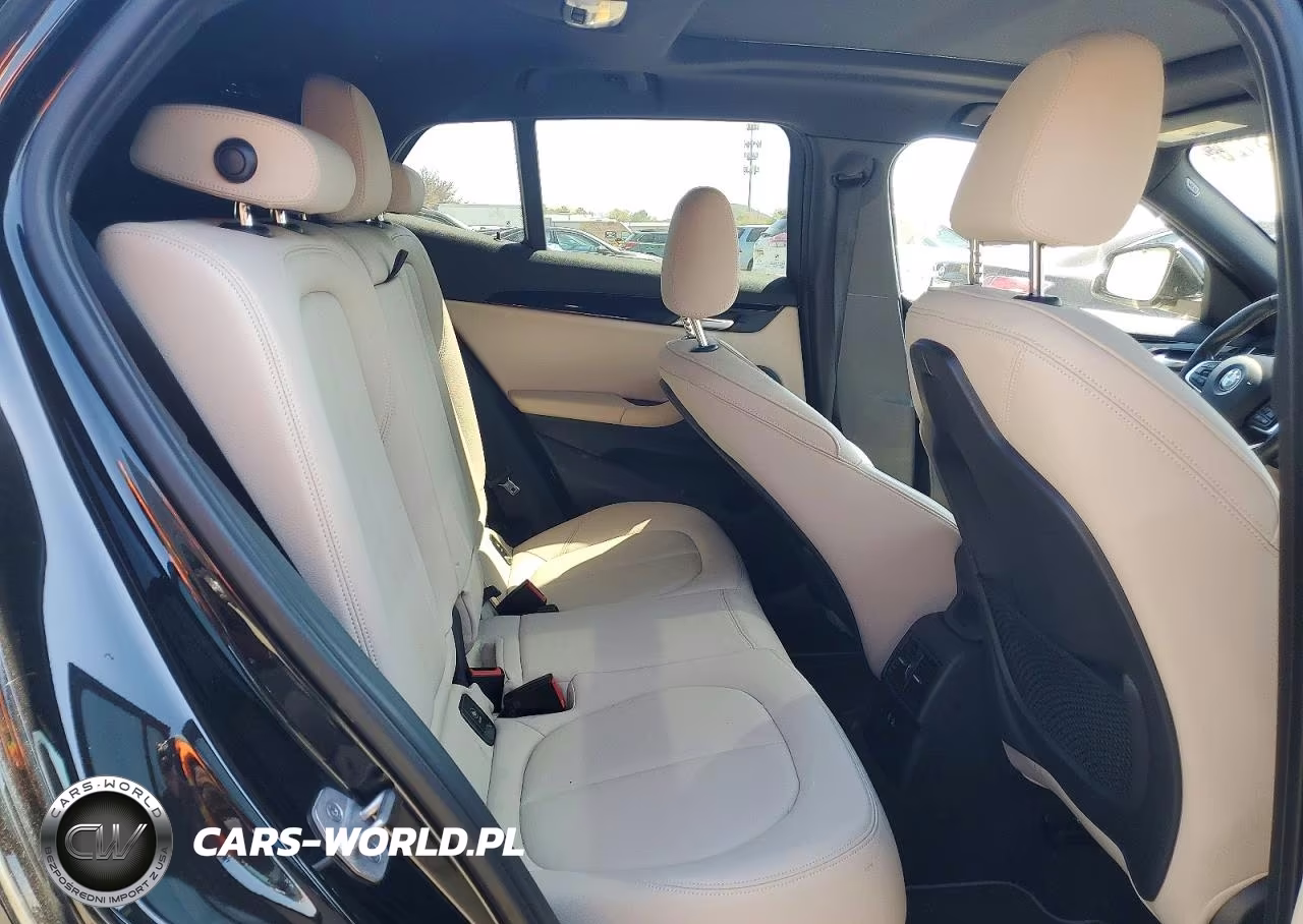2021 BMW X2 xDrive28I VIN:WBXYJ1C04M5S44800 - 11