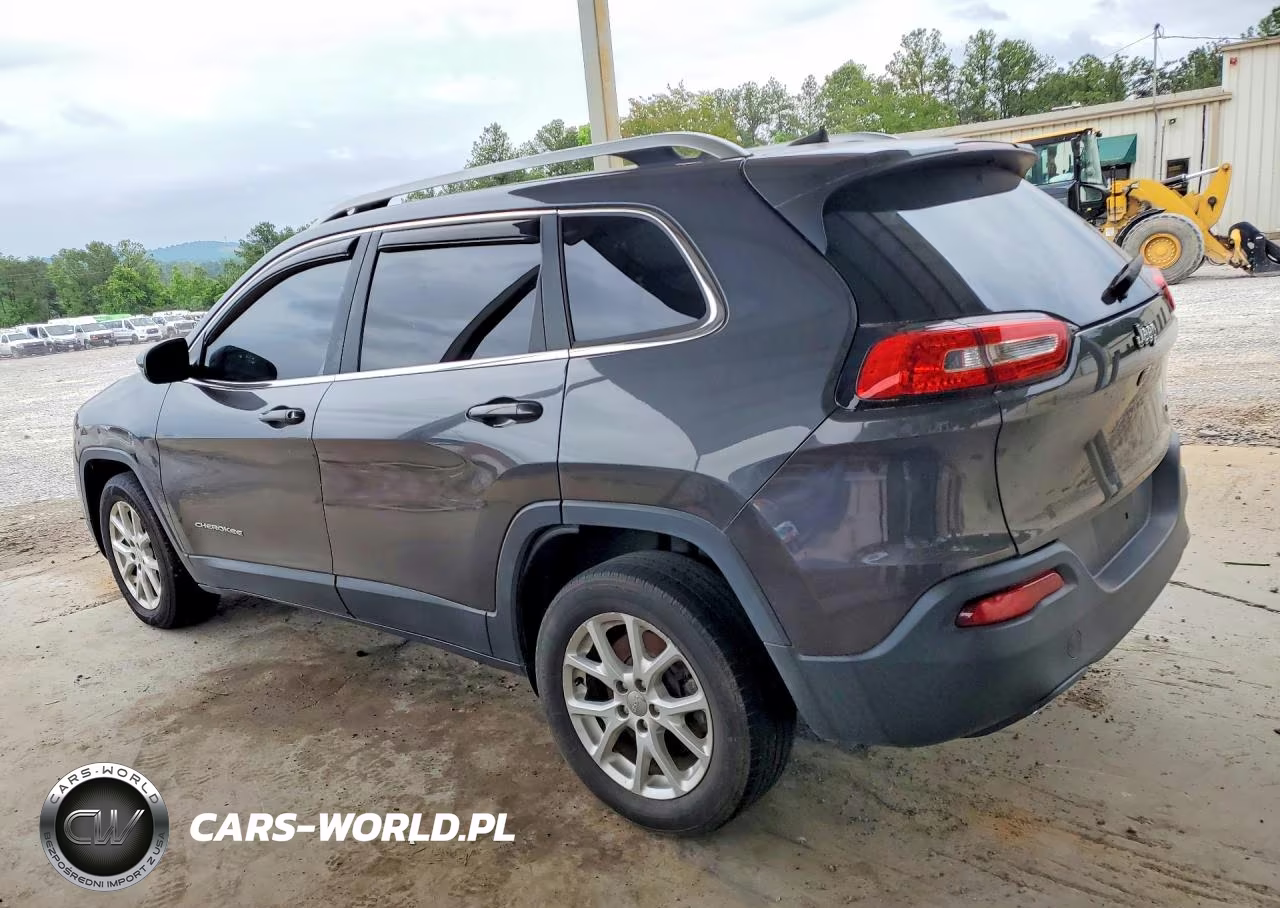 2016 Jeep Cherokee Latitude VIN:1C4PJLCS0GW222541 - 2