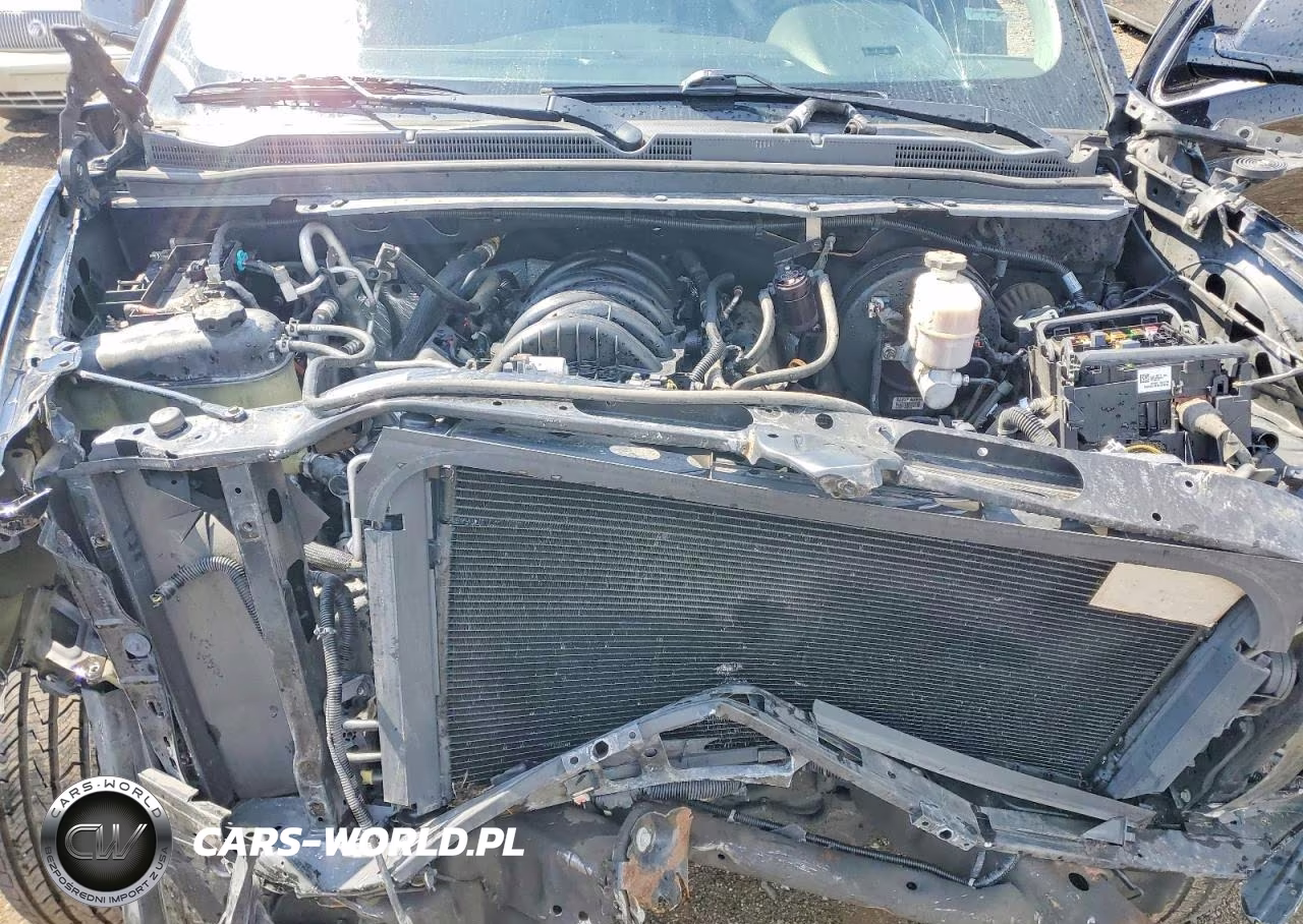 2019 Chevrolet Suburban K1500 Lt VIN:1GNSKHKC6KR383313 - 12