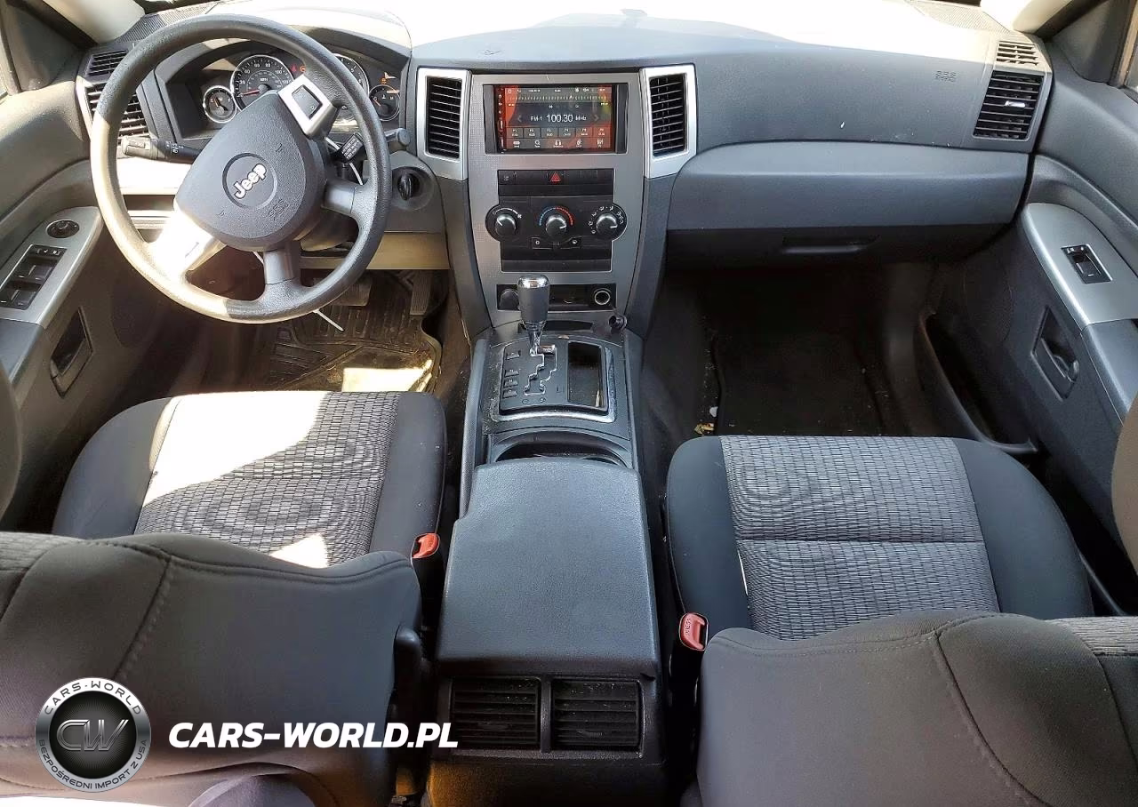 2008 Jeep Grand Cherokee Laredo VIN:1J8GR48K78C232745 - 8