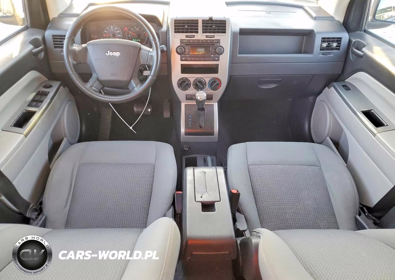 2007 Jeep Compass VIN:1J8FT47W97D274666 - 8