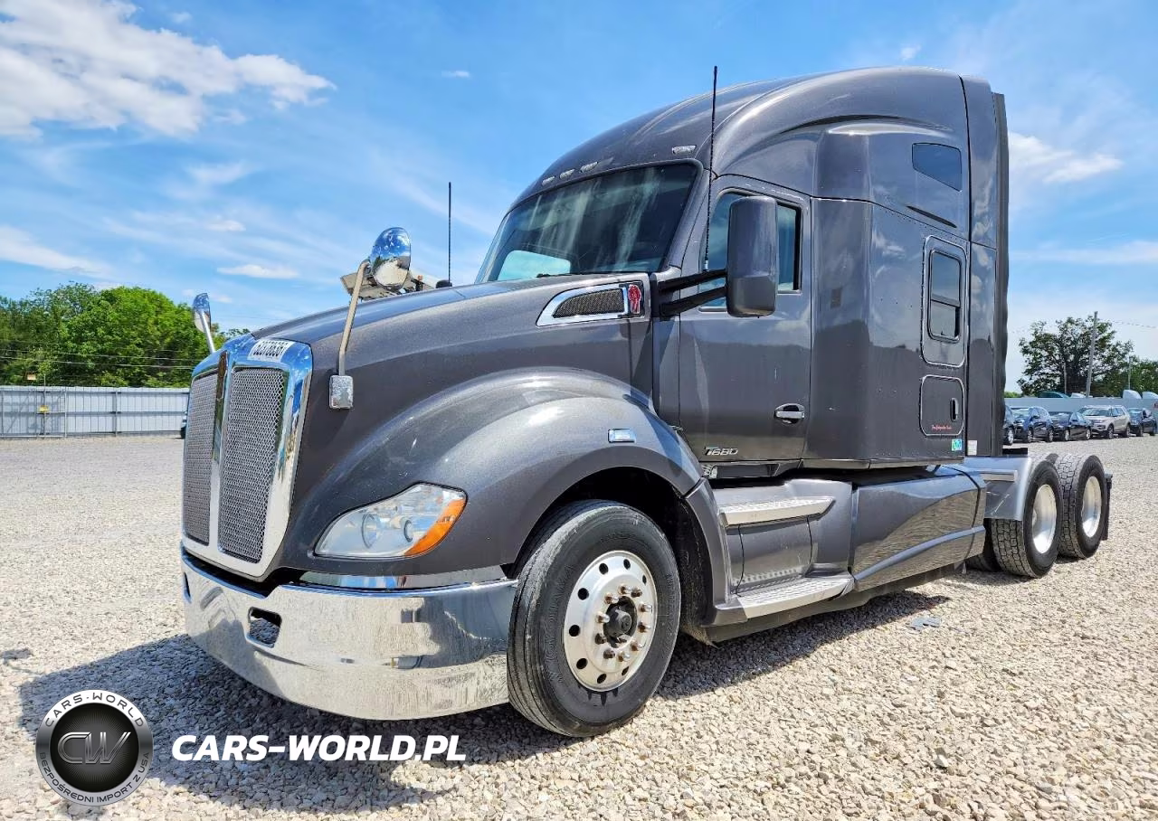 2015 Kenworth T680 Semi Truck VIN:1XKYDP9X8FJ461941 - 2
