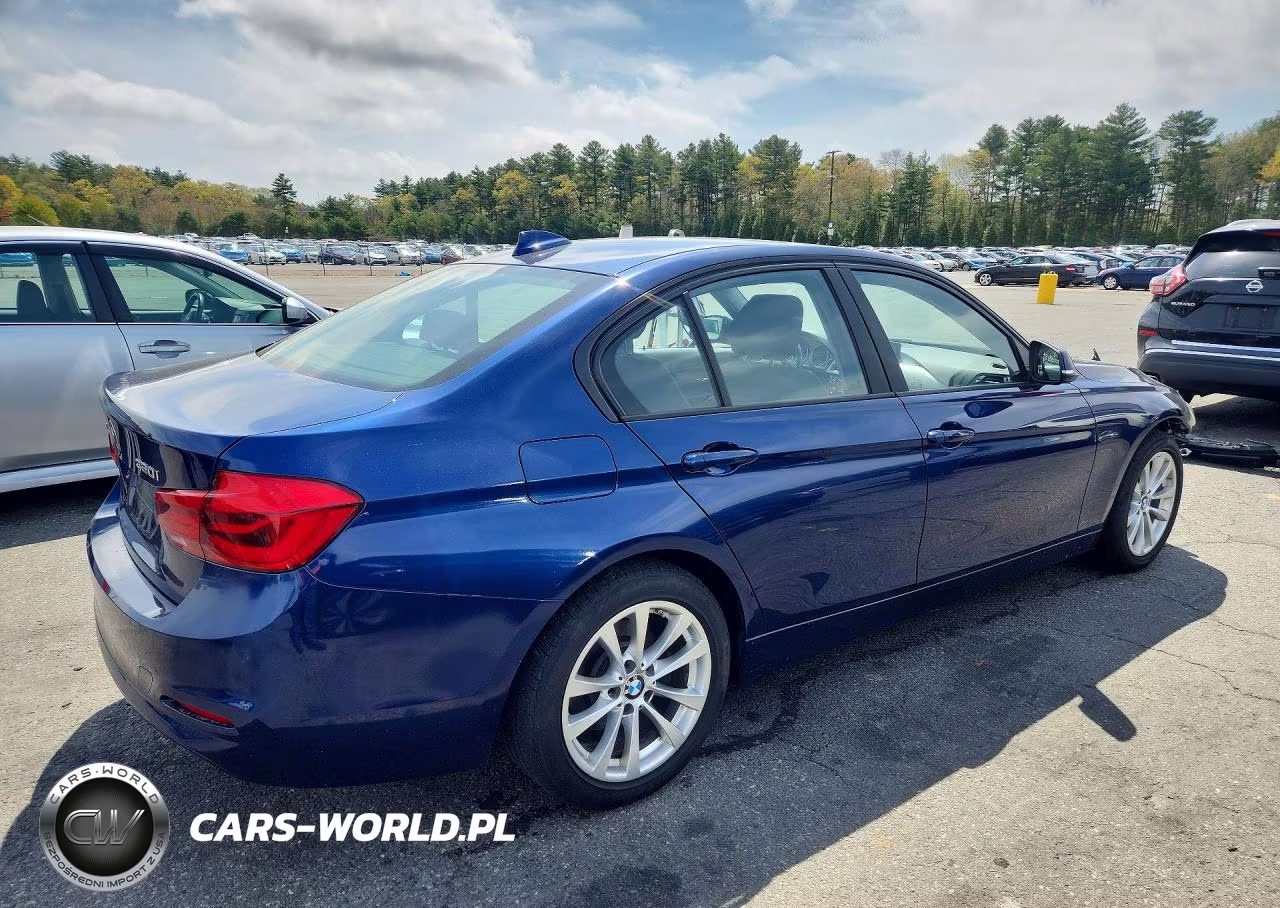 2018 BMW 320 Xi VIN:WBA8E5G59JNU46393 - 3