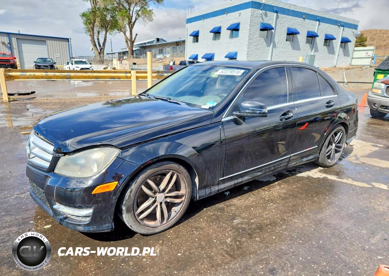 2013 Mercedes-Benz C 300 4Matic