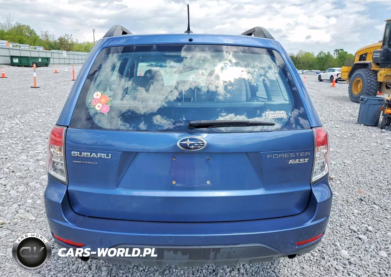 2013 Subaru Forester 2.5X VIN:JF2SHABC5DG431902 - 6