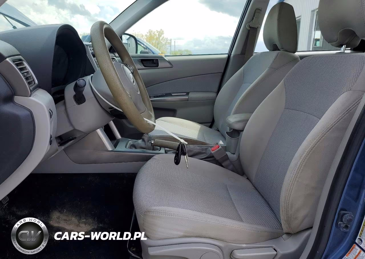 2013 Subaru Forester 2.5X VIN:JF2SHABC5DG431902 - 7