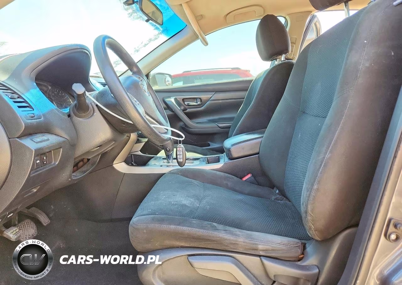 2015 Nissan Altima 2.5 S VIN:1N4AL3AP7FN866563 - 7