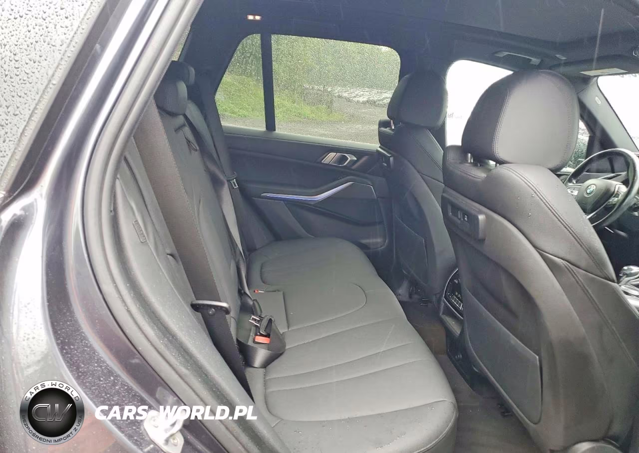 2019 BMW X5 xDrive40I VIN:5UXCR6C5XKLL38468 - 11