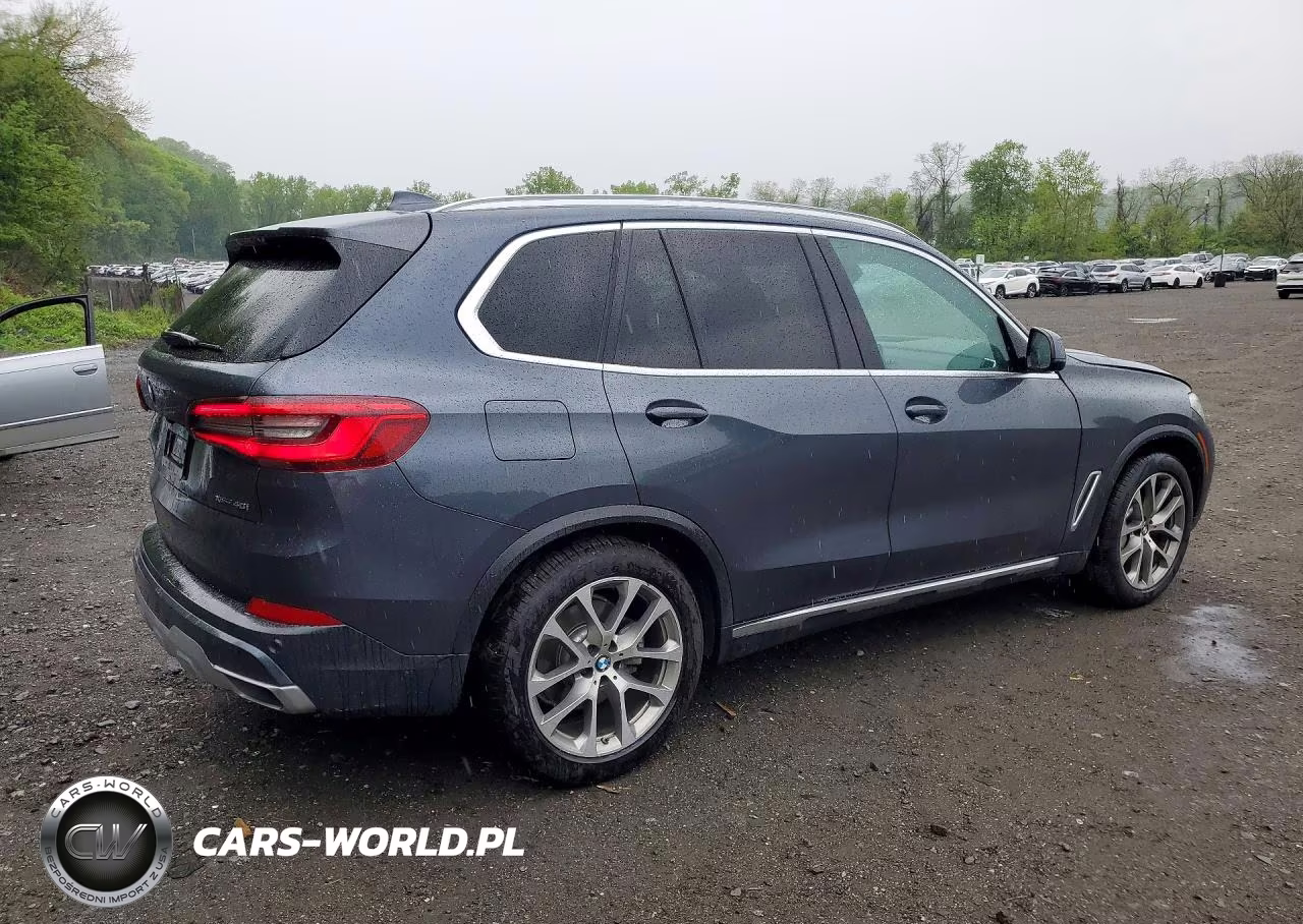 2019 BMW X5 xDrive40I VIN:5UXCR6C5XKLL38468 - 3