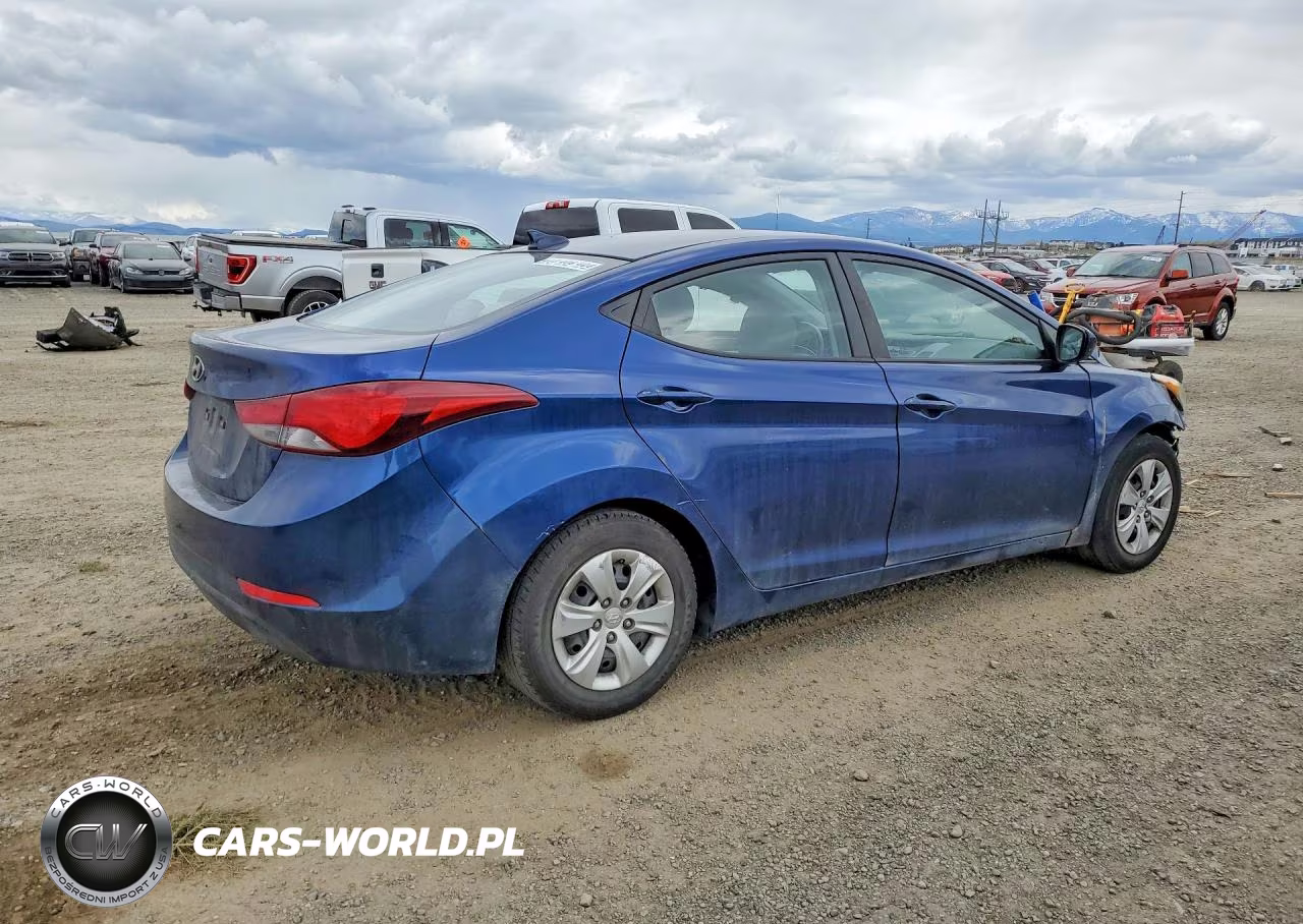 2016 Hyundai Elantra Se VIN:5NPDH4AE2GH700675 - 3