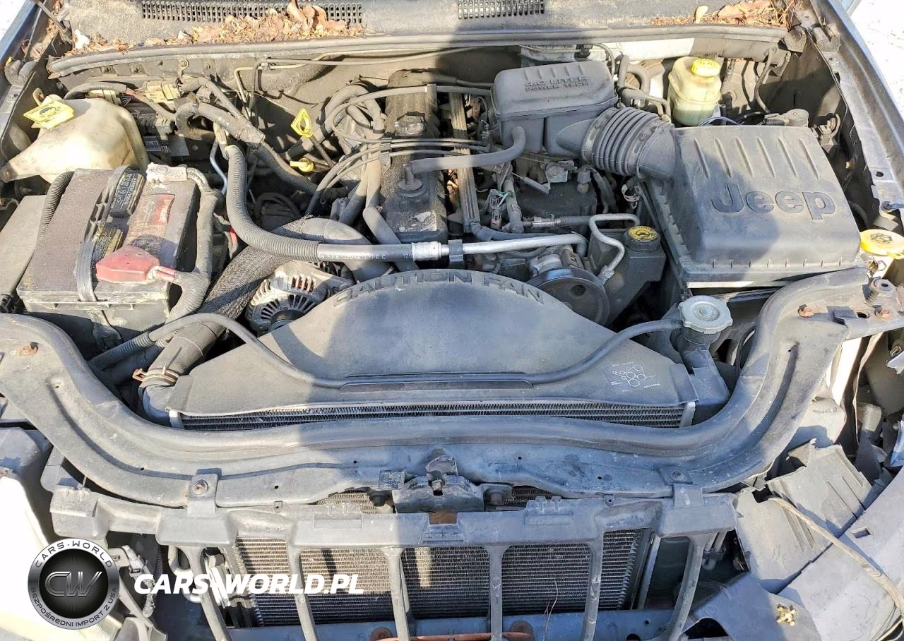 2004 Jeep Grand Cherokee Laredo VIN:1J4GX48S94C218587 - 12