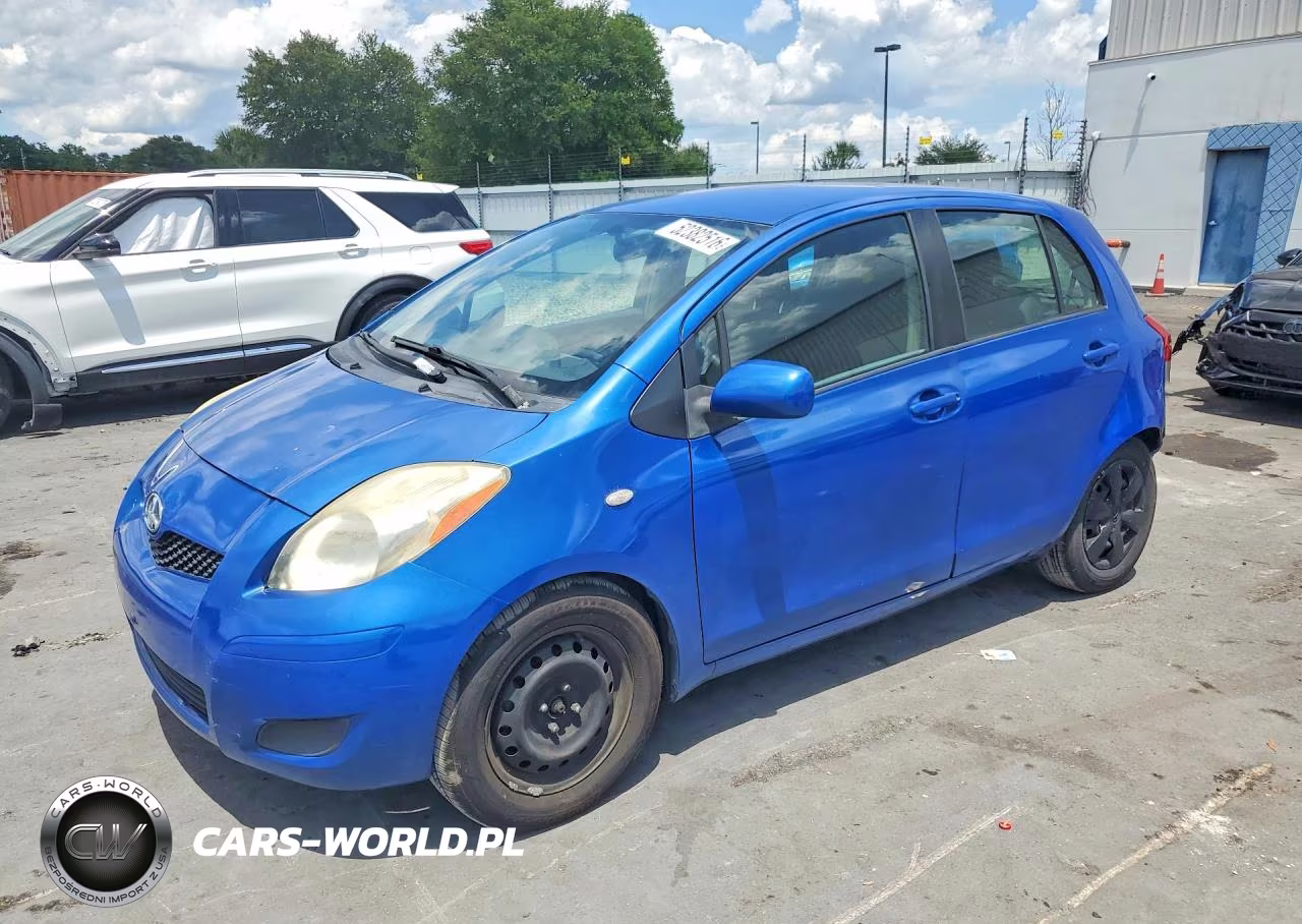 2009 Toyota Yaris Base