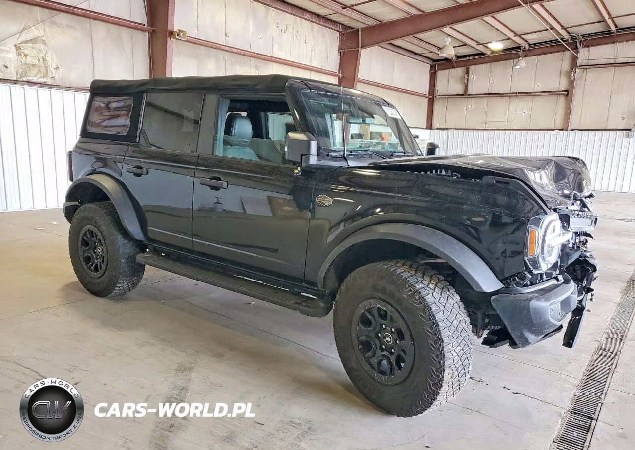 2022 Ford Bronco Base VIN:1FMEE5DP7NLB61507 - 4