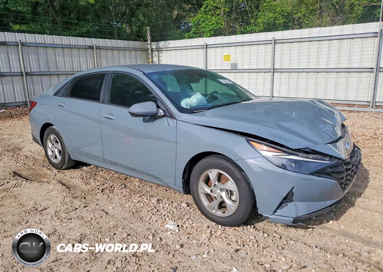 2022 Hyundai Elantra Se VIN:KMHLL4AG2NU368263 - 4