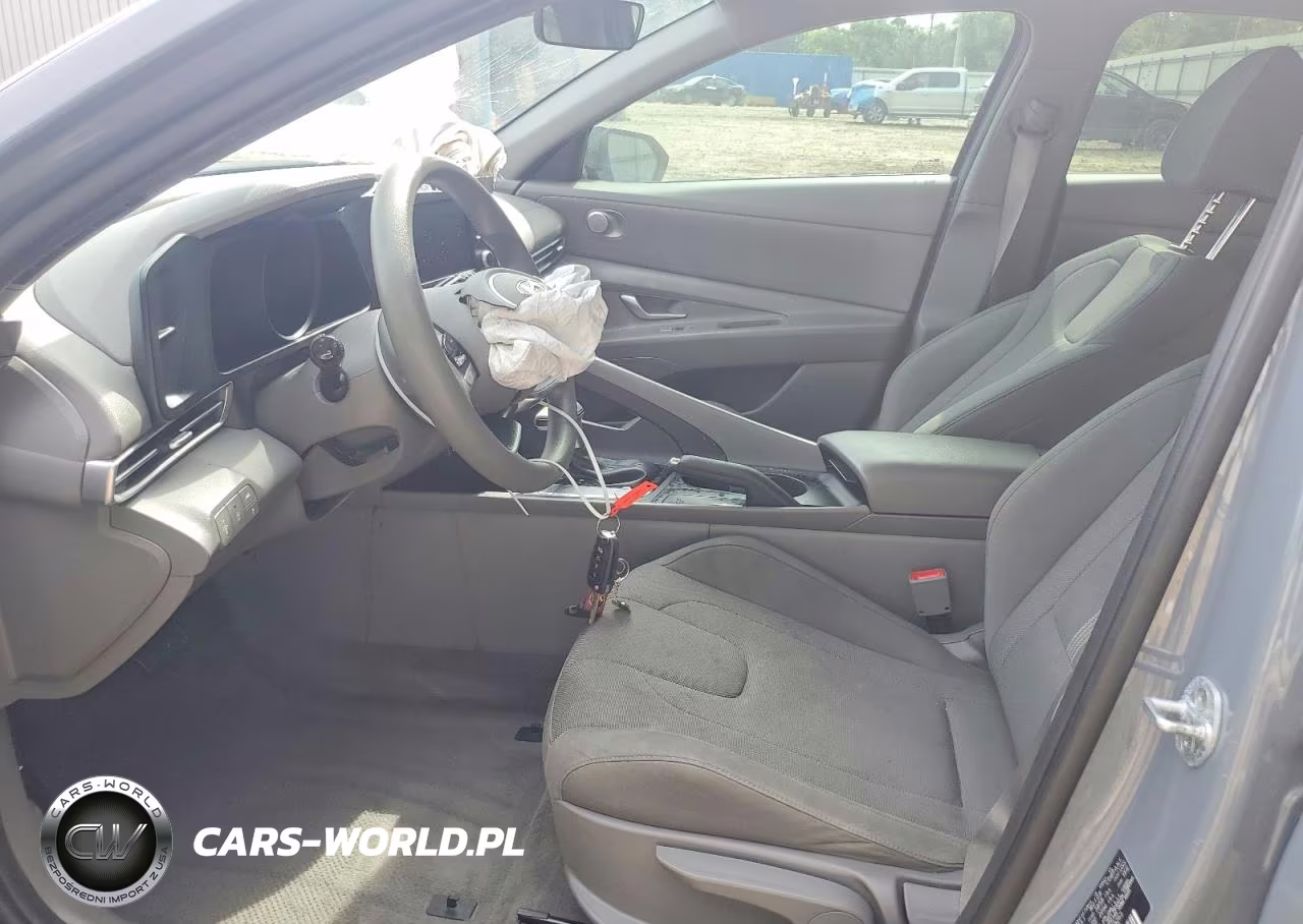 2022 Hyundai Elantra Se VIN:KMHLL4AG2NU368263 - 7