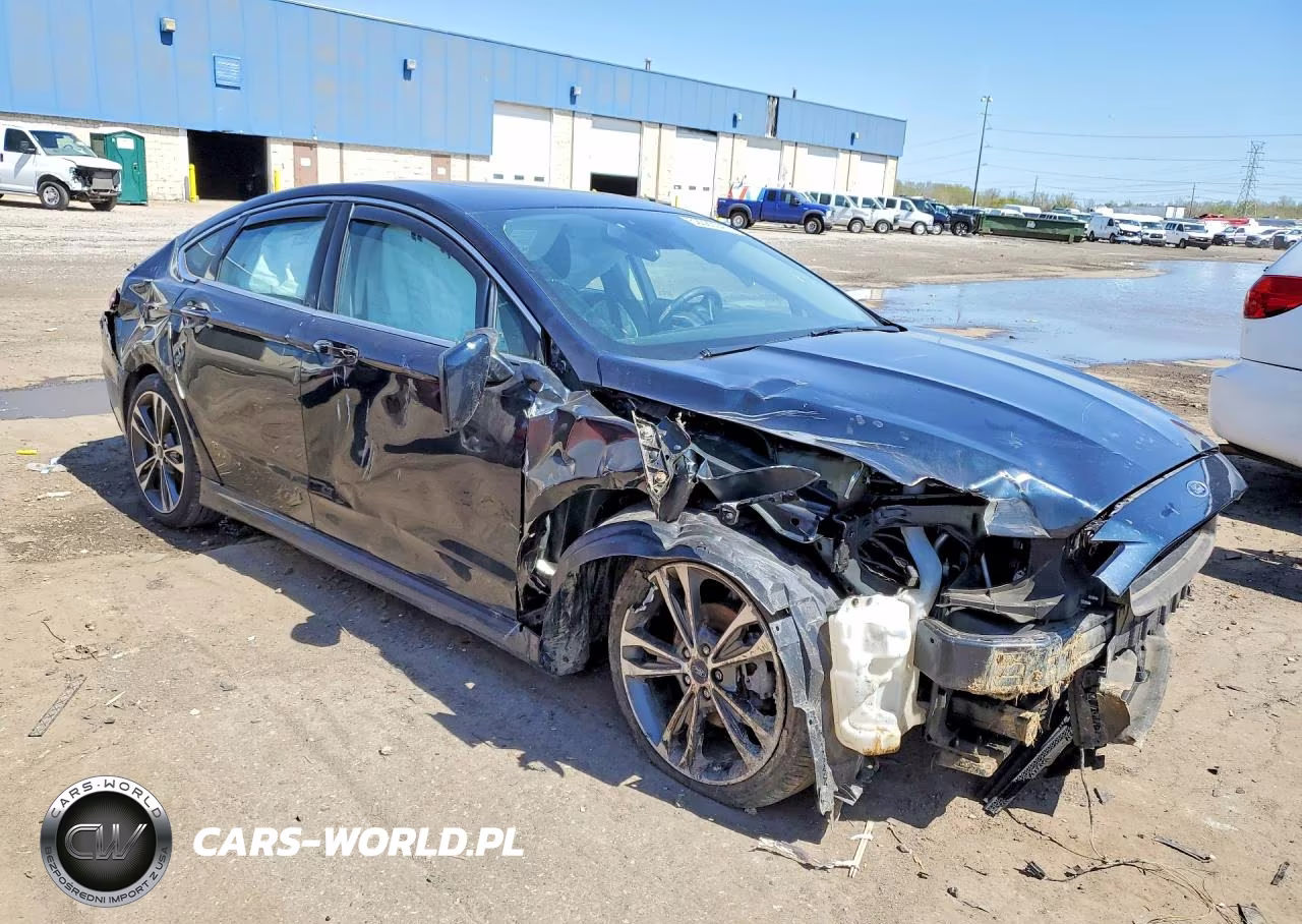 2020 Ford Fusion VIN:3FA6P0K98LR110905 - 4