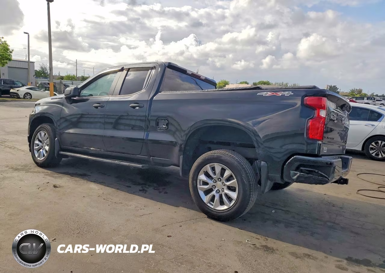 2021 Chevrolet Silverado K1500 Custom VIN:1GCRYBEK3MZ168643 - 2